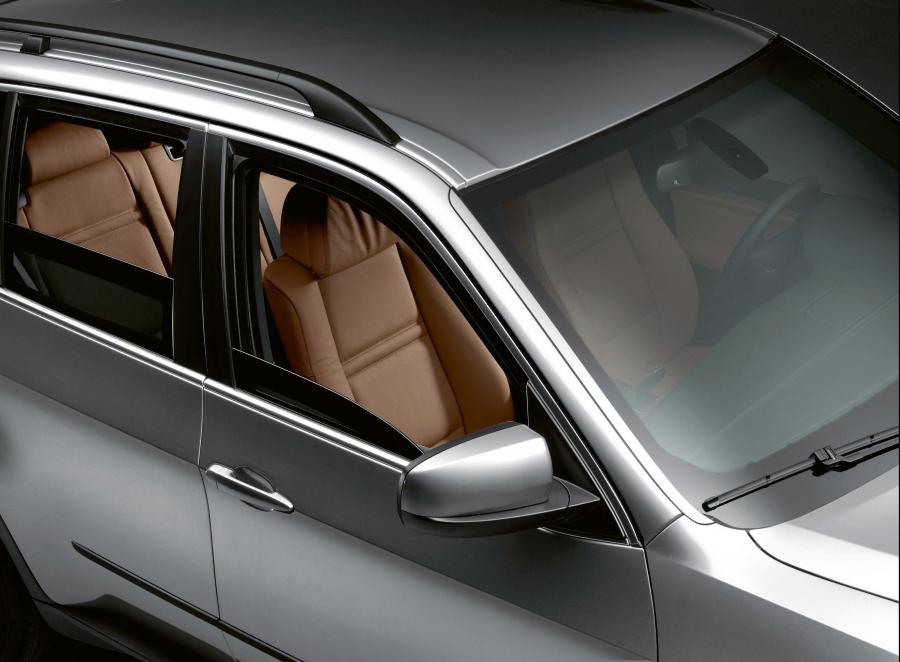 Детали экстерьера BMW X5 Security (E70) 2008 года  (фото 7 из 8)
